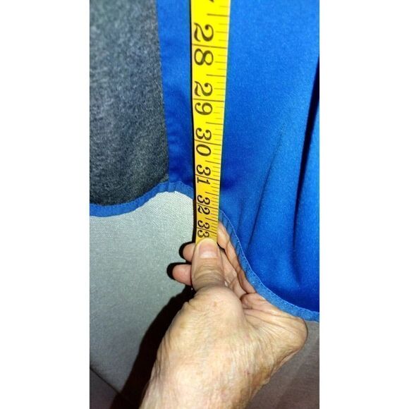 Majestic Jersey Blue with Gray Sleeves Men's XL Has zip pocket on right side - Picture 7 of 8